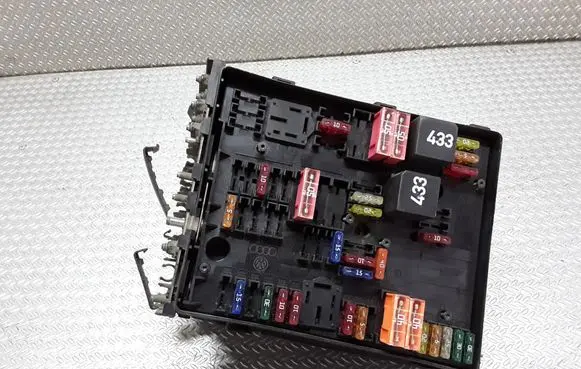 Fuse box set