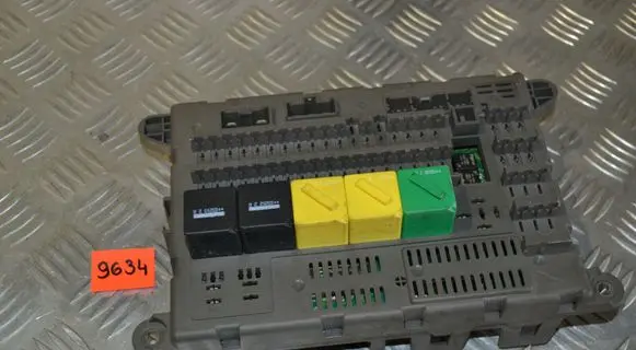 Land Rover Freelander Other control units/modules 518823208