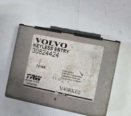 Volvo S40, V40 Other control units/modules 30824424 0052618 72165