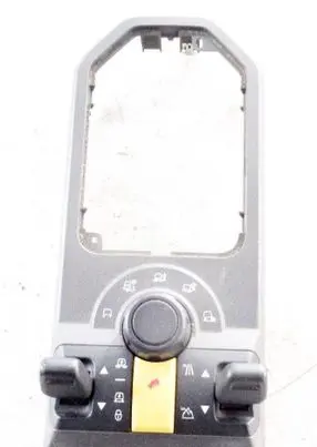 Land Rover Discovery 3 - LR3 Multifunctional control switch/knob YUD501230WUX 041029