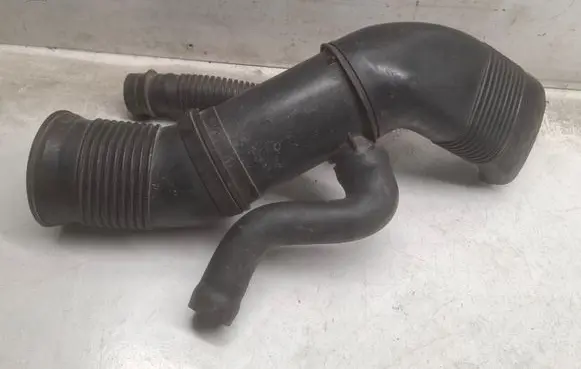 BMW 5 E39 Air intake duct part 4809077901