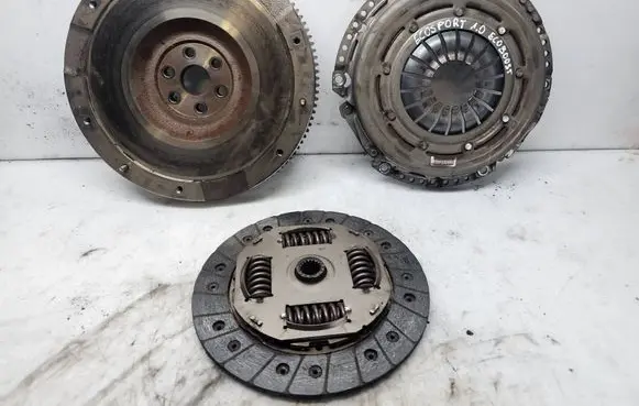 Ford Ecosport Clutch set kit CM5G-6375-LC C1GB-7550-DC C1BG-7563-DD