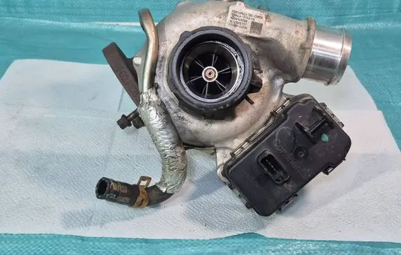 Land Rover Evoque I Turbo 9809149280 14121000357 4946701204