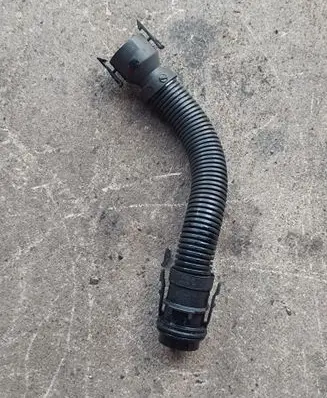 BMW 5 GT F07 Breather hose/pipe BMPB432