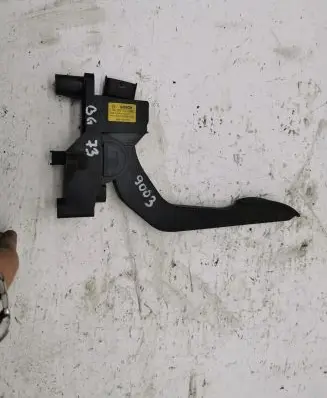 Iveco Daily 4th gen Accelerator throttle pedal