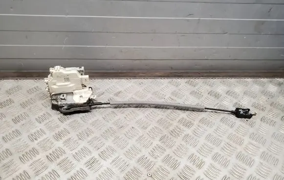 Audi A3 S3 8V Front door lock 8X1837016A