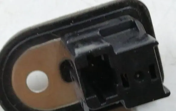 Nissan Pulsar Rear door sensor CS304 4D2C