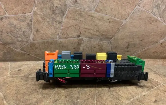 Mercedes-Benz GL X166 Fuse module A1669063901