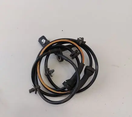 Nissan Leaf II (ZE1) ABS brake wheel speed sensor