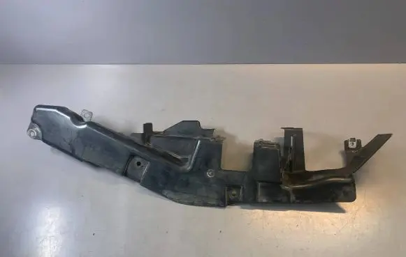 BMW X5 E70 Other engine bay part 51757160240 7160240