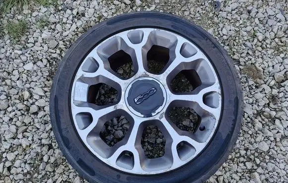 Fiat 500L R17 alloy rim 735577032