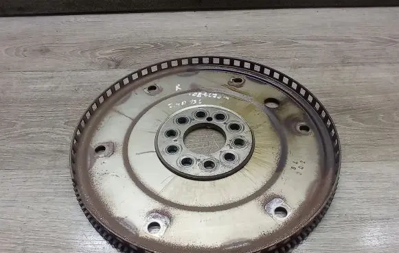 Volvo XC70 Flywheel 30677196