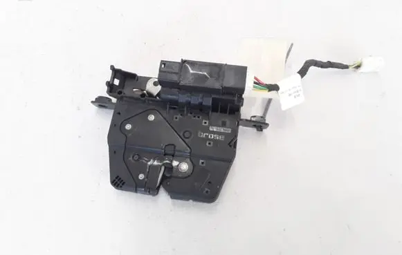 Loading door lock