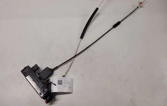 Opel Zafira A Rear door lock 24414135