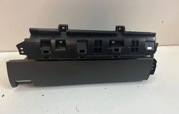 Honda CR-V Glove box