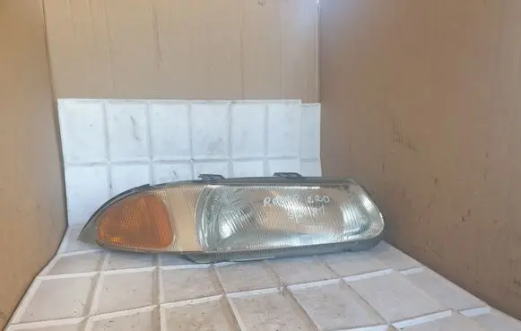 Rover 214 - 216 - 220 Headlight/headlamp 5026011