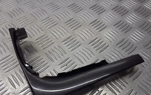 Opel Mokka X Dashboard lower bottom trim panel 