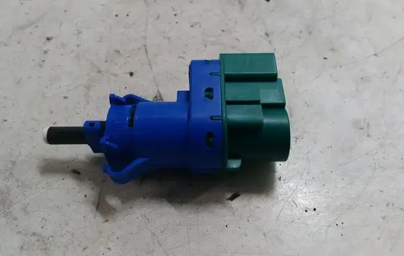 Land Rover Evoque I Brake pedal sensor switch 6W8313480AB