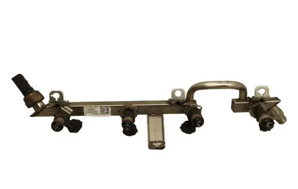Volkswagen PASSAT B6 Fuel main line pipe 03C133317A 03C129041A 03C906039