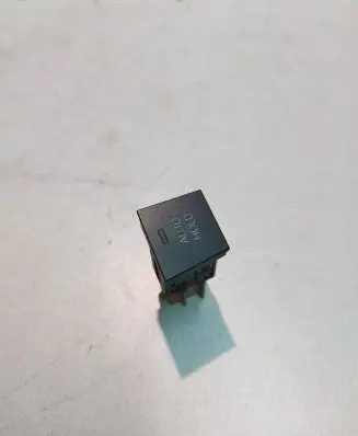 Volkswagen PASSAT B6 Hand parking brake switch 3C0927227B 19306