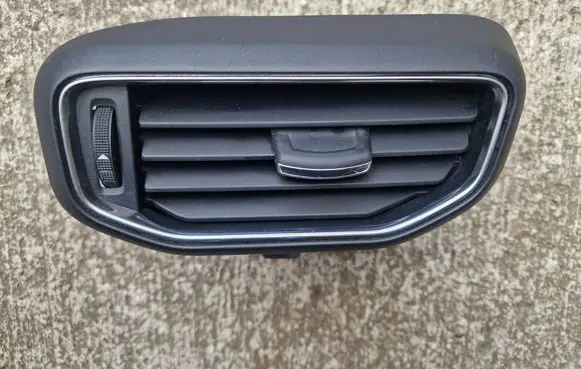 Ford Explorer VI Dashboard side air vent grill/cover trim LB5B19893A