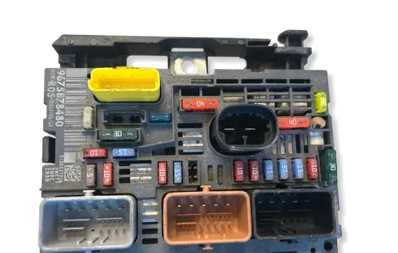 Peugeot Partner BSM Control unit 9675878480