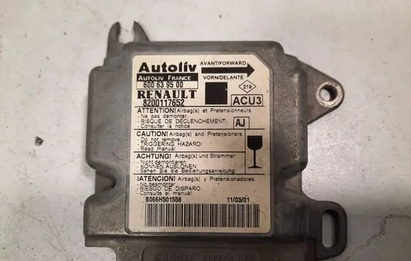 Renault Scenic I Airbag control unit/module 600639500 8200117652