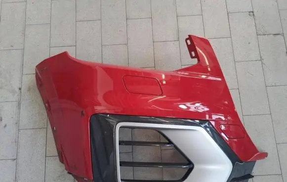 Audi Q2 - Front bumper corner part panel trim 81A807438A