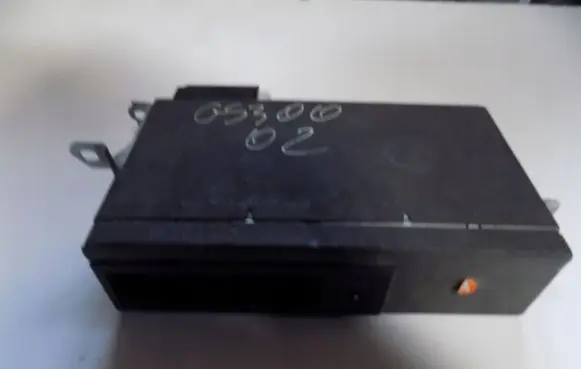 Lexus GS 300 400 430 CD/DVD changer 8627030140