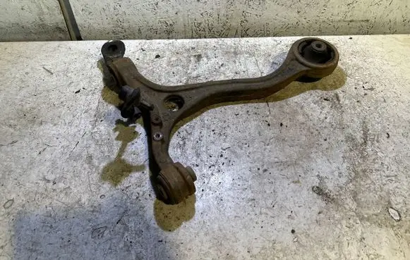 Honda Accord Front lower control arm/wishbone