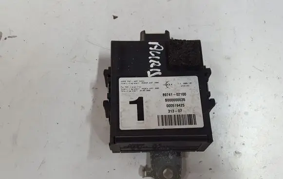 Toyota Auris 150 Door control unit/module 8974102100