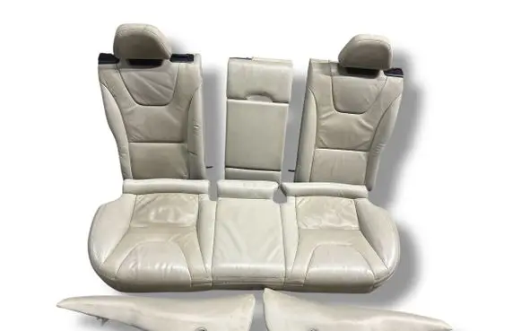 Volvo V60 Rear seat 