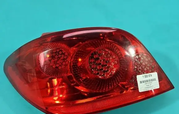 Peugeot 307 Rear/tail lights 557676B IMPRK1553974