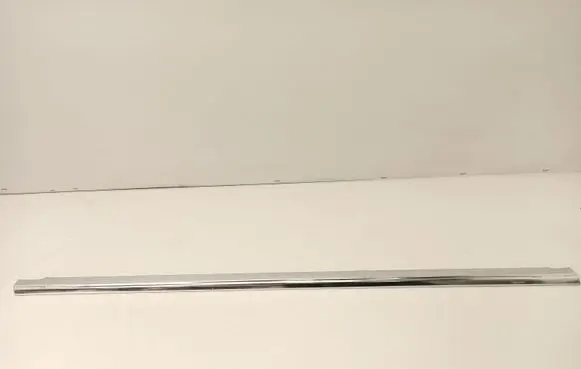 Mercedes-Benz 250 280 C CE W114 Rear door glass trim molding