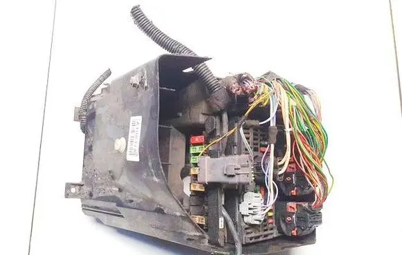 Citroen C4 I Fuse box set