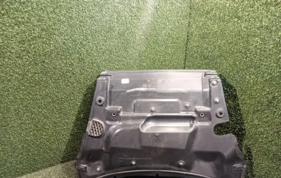 Porsche Cayenne (92A) Heat shield in engine bay 7P5819523B 7P5819523