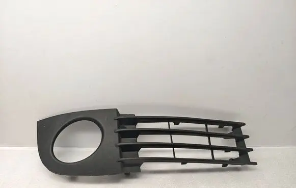 Audi A6 S6 C5 4B Front fog light trim/grill 4B0807682T 013076