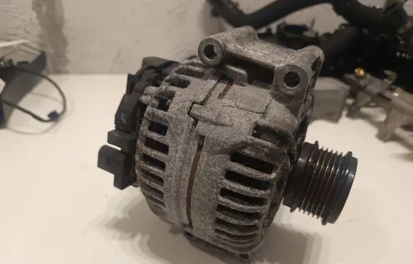 Audi A4 S4 B8 8K Generator/alternator 06H903016L BR14C 0124525113
