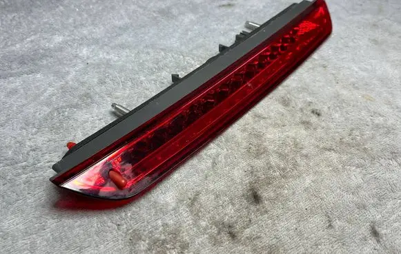 Peugeot 3008 II Spotlight C331 0688016380A