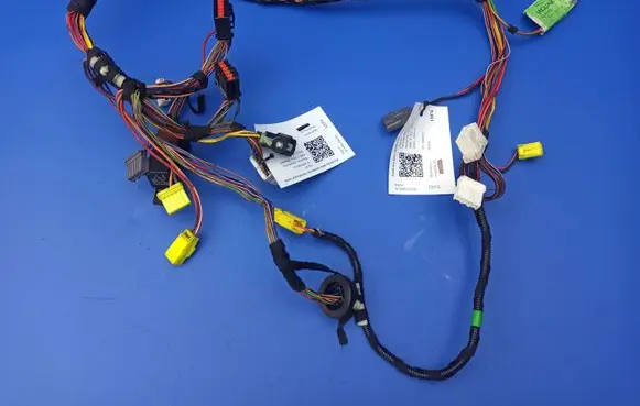 Jaguar XJ X308 Front door wiring loom LNC3510CF SCB1M1240