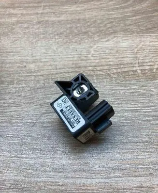 Renault Megane II Airbag deployment crash/impact sensor 8200236286B 601298200