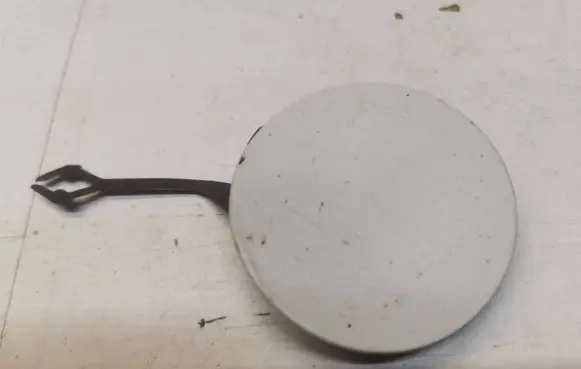 Renault Megane IV Front tow hook cap/cover 511805148A