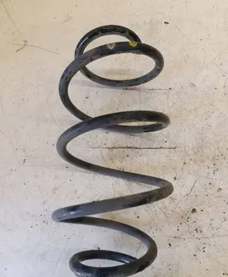 Citroen DS5 Front coil spring 