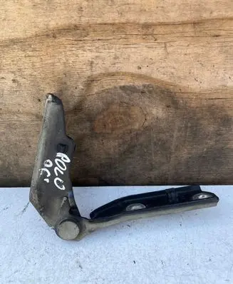 Volkswagen Polo IV 9N3 Engine bonnet/hood hinges 6Q0823301B