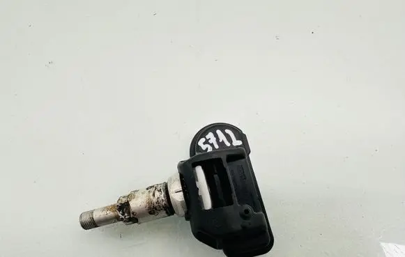 Mercedes-Benz A W176 Tire pressure sensor A0009051804