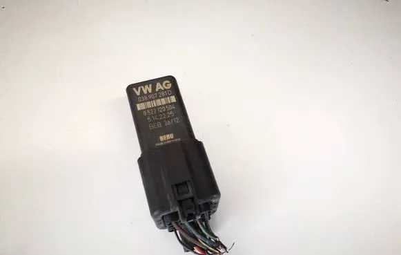 Skoda Octavia Mk2 (1Z) Glow plug pre-heat relay 038907281d 0522120504