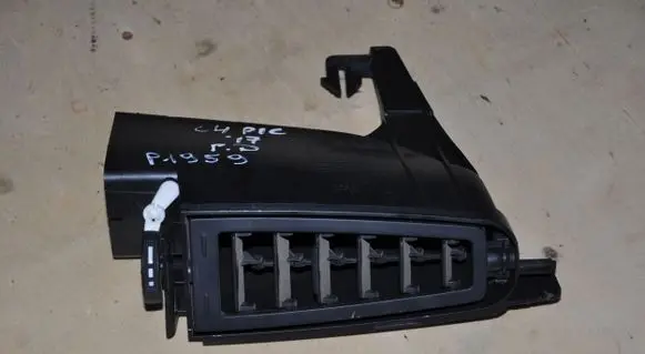 Citroen C4 II Picasso Rear air vent grill 98351A2