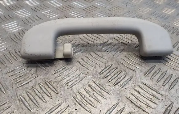 Nissan Qashqai Rear interior roof grab handle