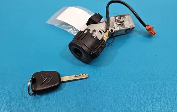 Citroen C3 Picasso Ignition lock IMPRK1575486