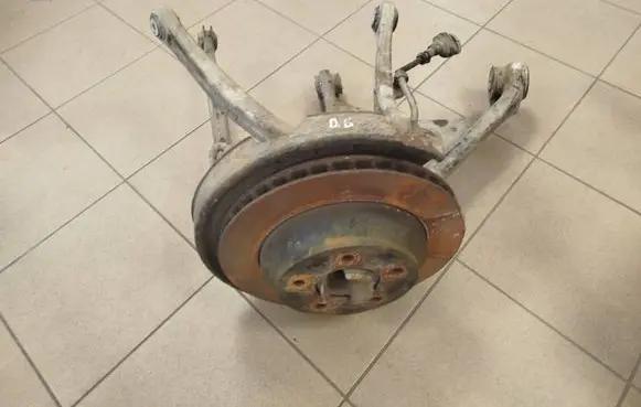 Porsche Cayenne (92A) Rear wheel hub spindle/knuckle 